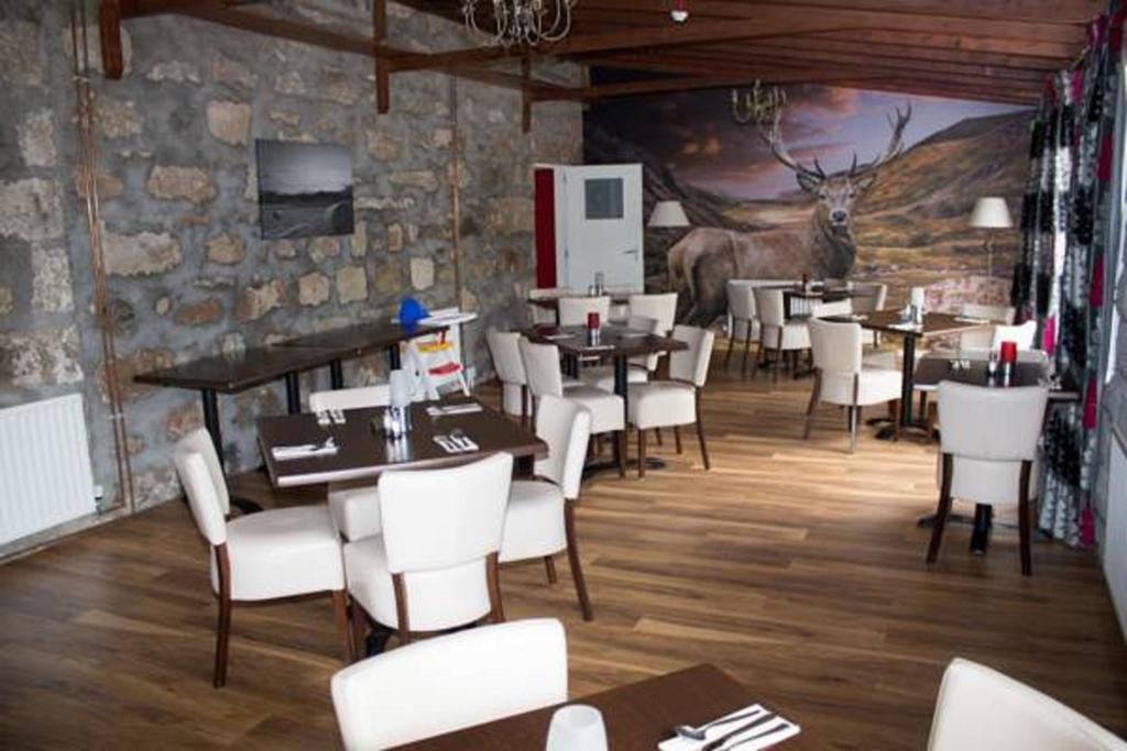 Bennachie Lodge Hotel Kemnay Extérieur photo